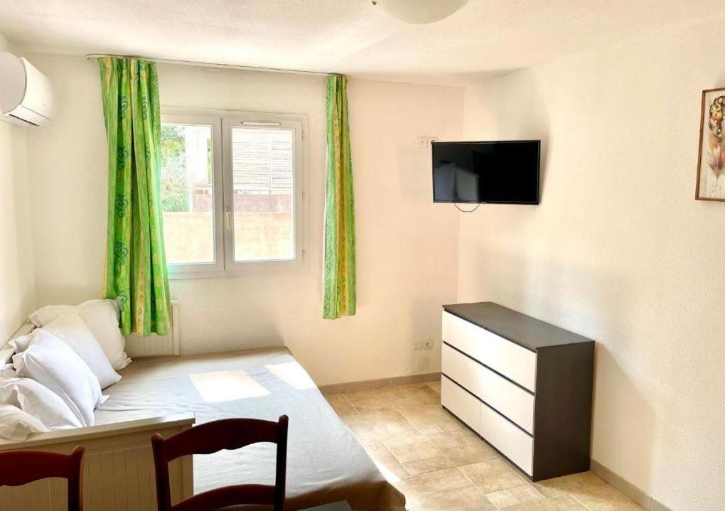 Apart'Hotel Les 4 Sources Corbés Dış mekan fotoğraf