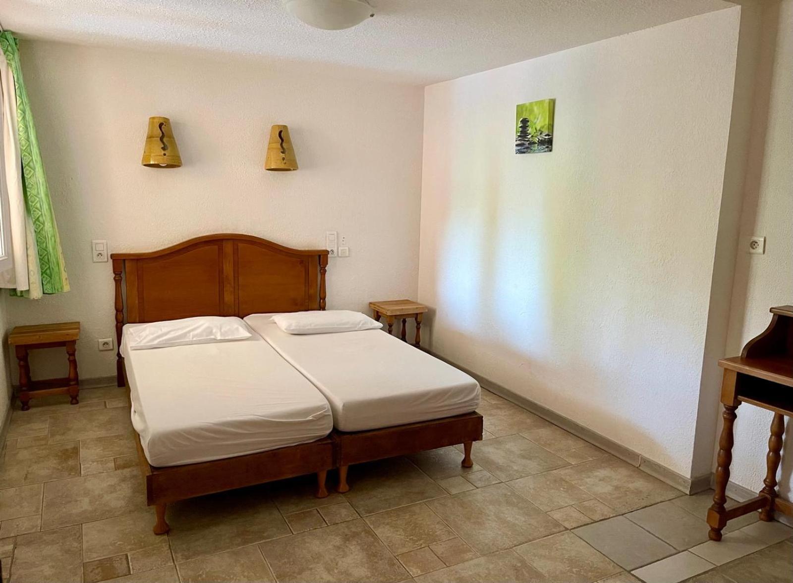 Apart'Hotel Les 4 Sources Corbés Dış mekan fotoğraf