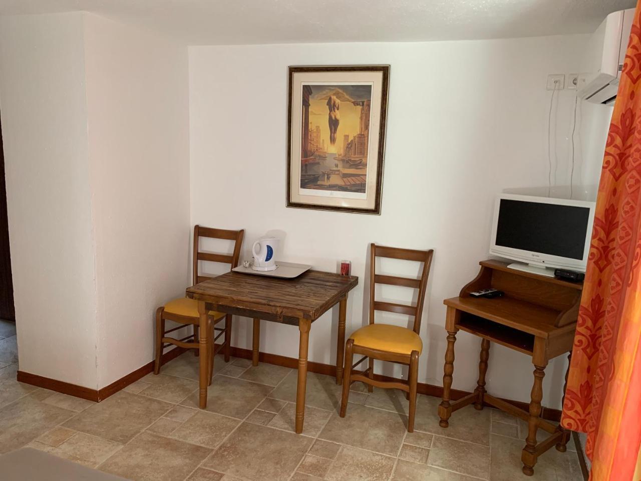 Apart'Hotel Les 4 Sources Corbés Dış mekan fotoğraf